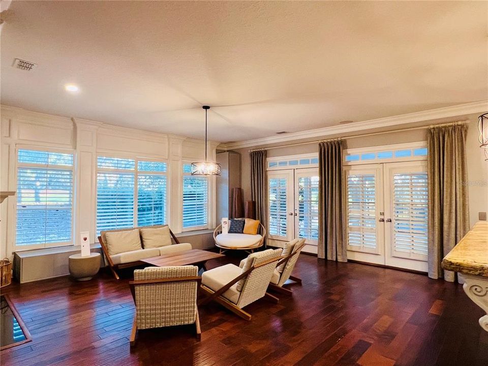 For Rent: $12,000 (5 beds, 4 baths, 4417 Square Feet)