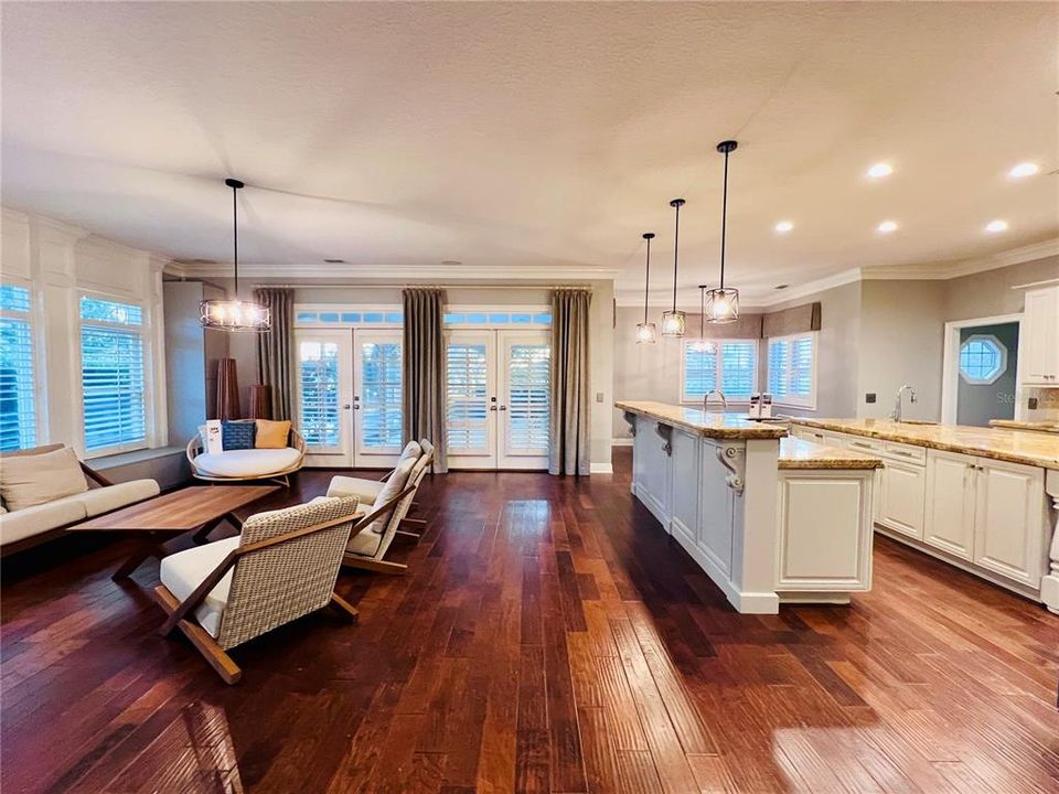 For Rent: $12,000 (5 beds, 4 baths, 4417 Square Feet)