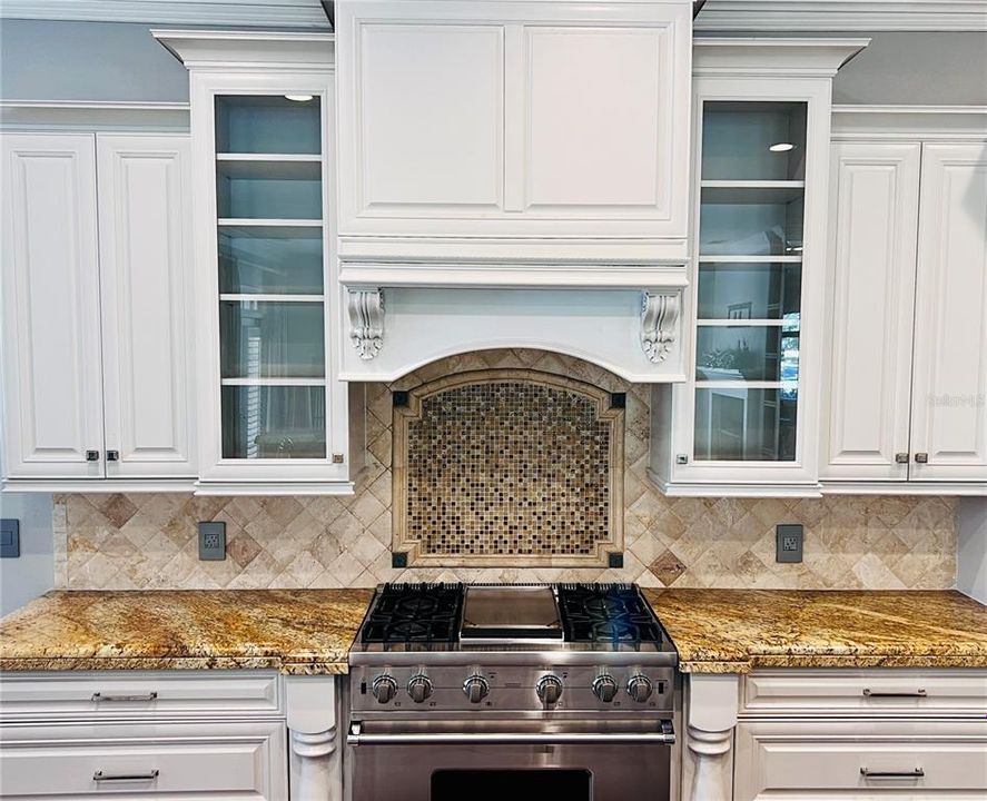 For Rent: $12,000 (5 beds, 4 baths, 4417 Square Feet)