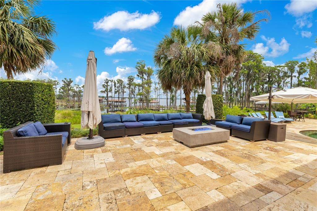 For Sale: $6,799,000 (5 beds, 5 baths, 8443 Square Feet)