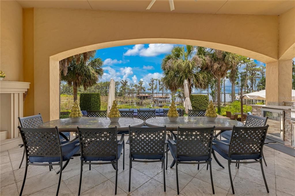 For Sale: $6,799,000 (5 beds, 5 baths, 8443 Square Feet)