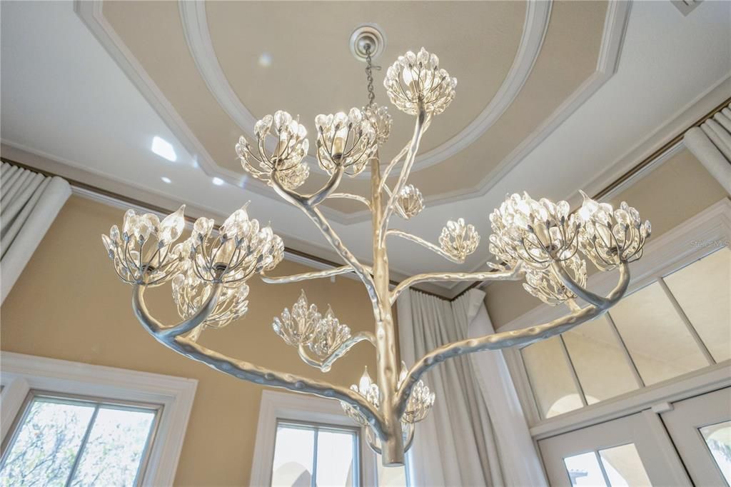 For Sale: $6,799,000 (5 beds, 5 baths, 8443 Square Feet)