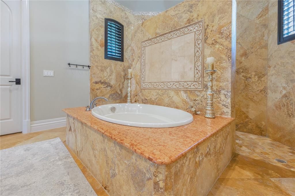 For Sale: $6,799,000 (5 beds, 5 baths, 8443 Square Feet)