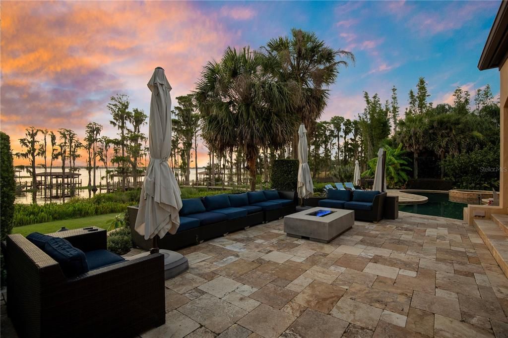 For Sale: $6,799,000 (5 beds, 5 baths, 8443 Square Feet)