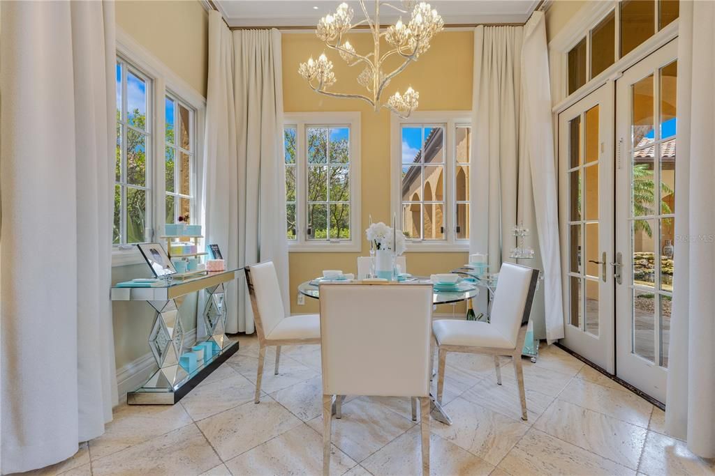 For Sale: $6,799,000 (5 beds, 5 baths, 8443 Square Feet)