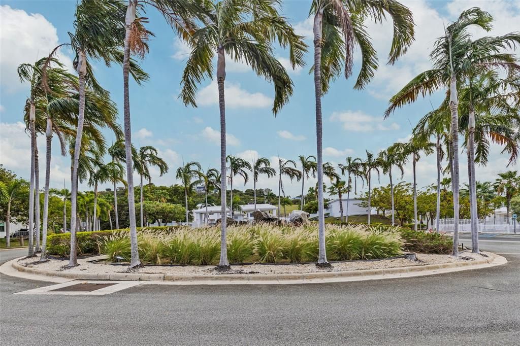 For Sale: $338,900 (3 beds, 2 baths, 1375 Square Feet)