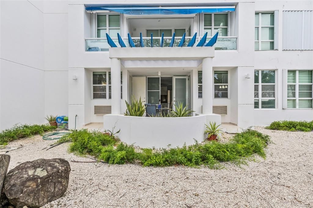 For Sale: $338,900 (3 beds, 2 baths, 1375 Square Feet)