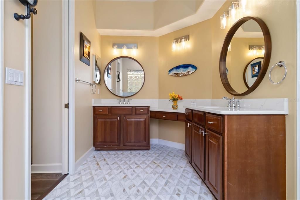 Active With Contract: $948,000 (4 beds, 3 baths, 3022 Square Feet)