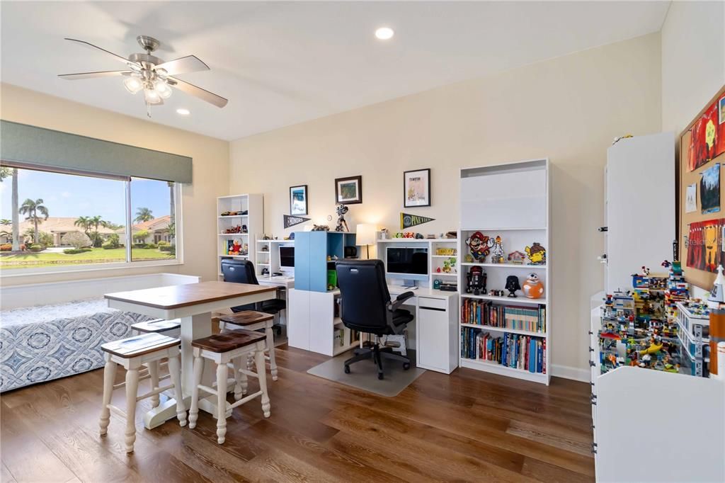 Active With Contract: $948,000 (4 beds, 3 baths, 3022 Square Feet)