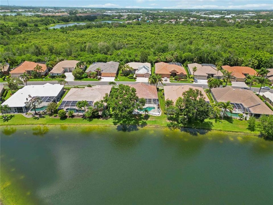 Active With Contract: $948,000 (4 beds, 3 baths, 3022 Square Feet)