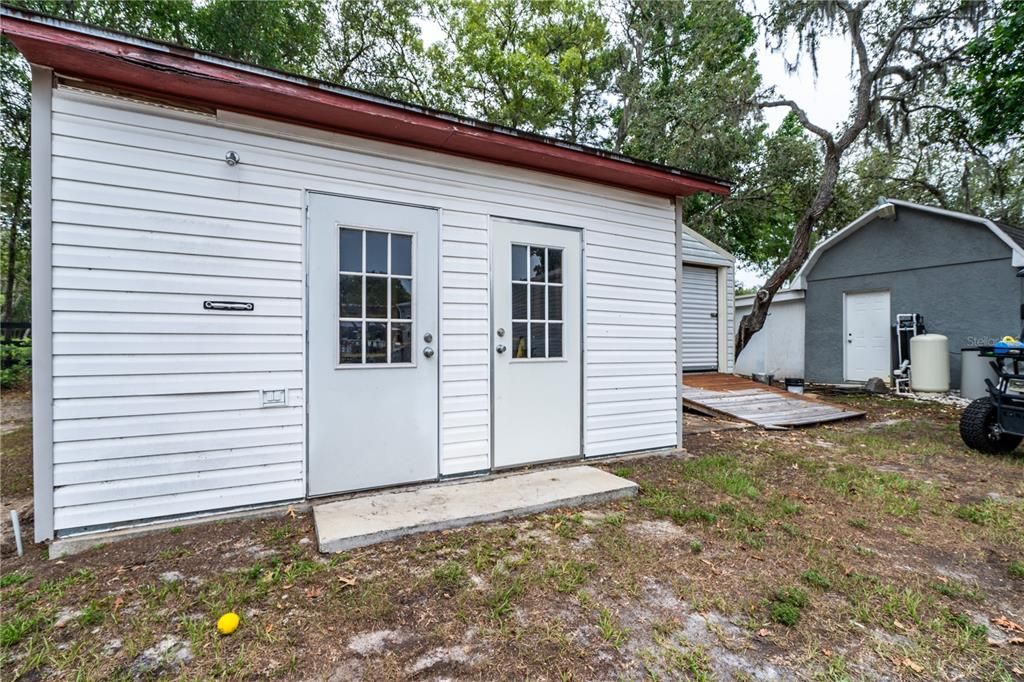 En Venta: $395,900 (3 camas, 2 baños, 2352 Pies cuadrados)