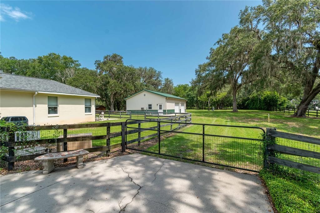 На продажу: $1,095,000 (5 спален, 4 ванн, 3498 Квадратных фут)