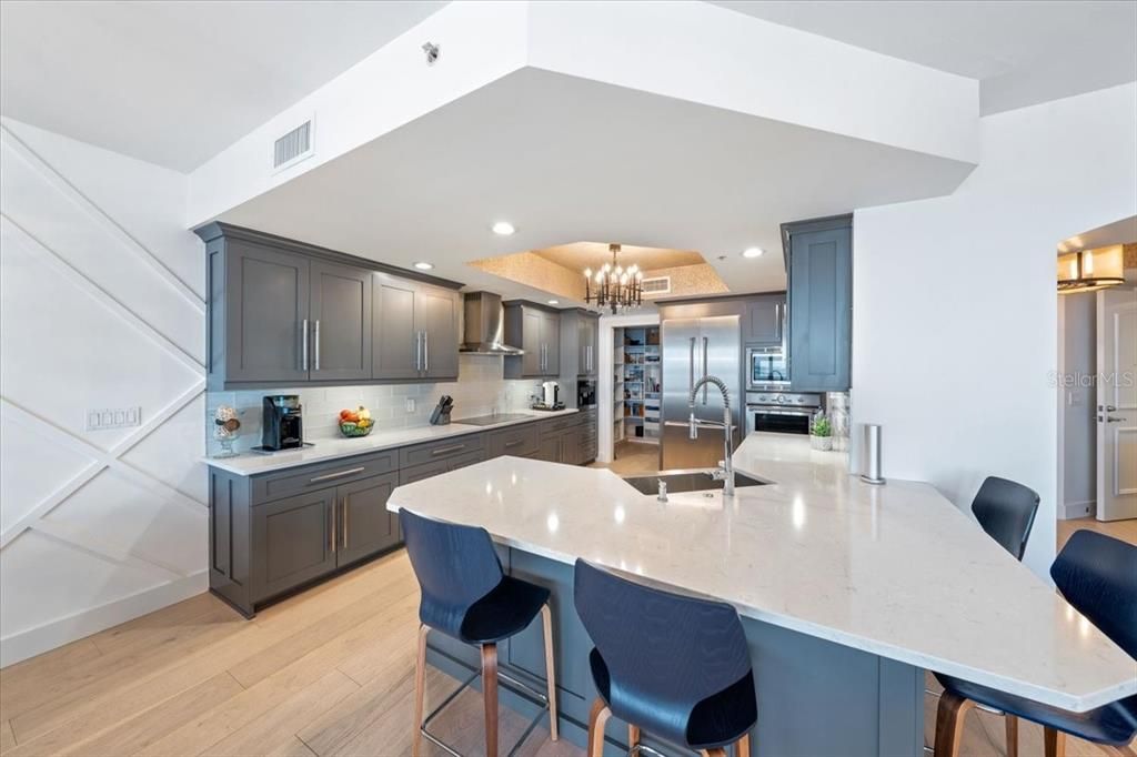 For Sale: $749,000 (3 beds, 2 baths, 2140 Square Feet)