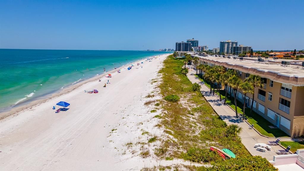 出租: $2,750 (2 贝兹, 2 浴室, 1065 平方英尺)