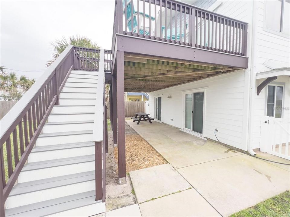 For Rent: $1,850 (2 beds, 1 baths, 1100 Square Feet)