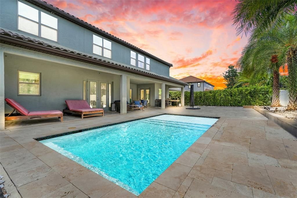 待售: $1,580,000 (6 贝兹, 6 浴室, 5255 平方英尺)