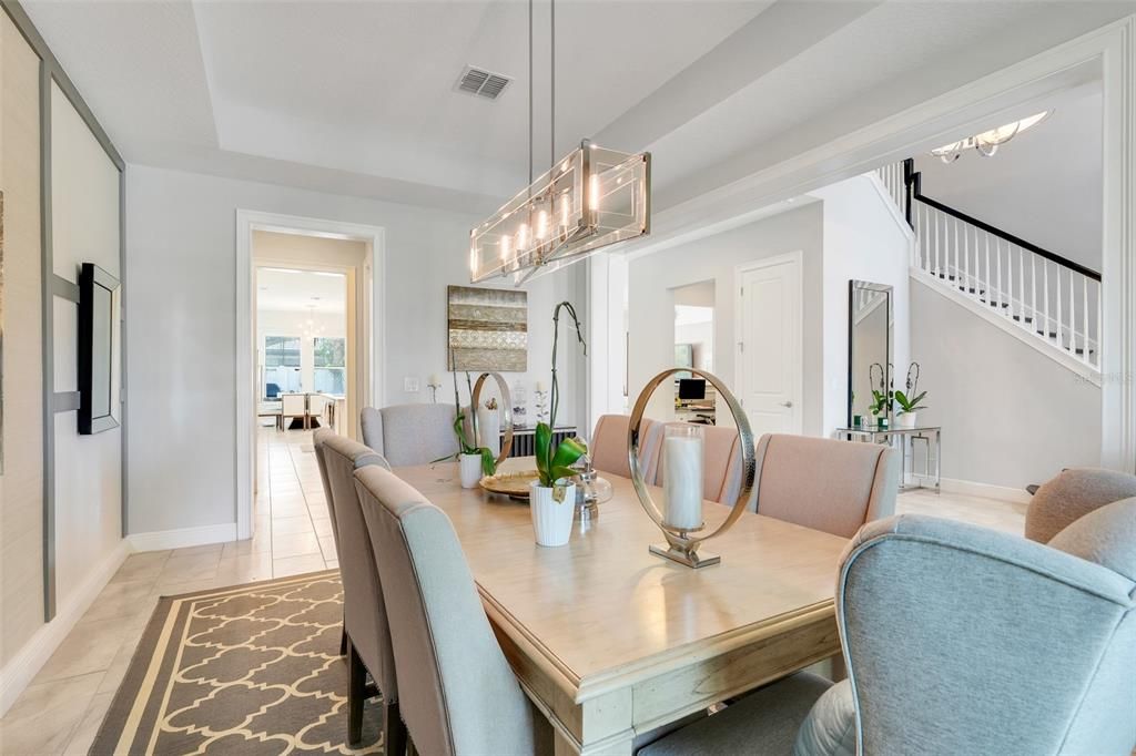 待售: $1,580,000 (6 贝兹, 6 浴室, 5255 平方英尺)