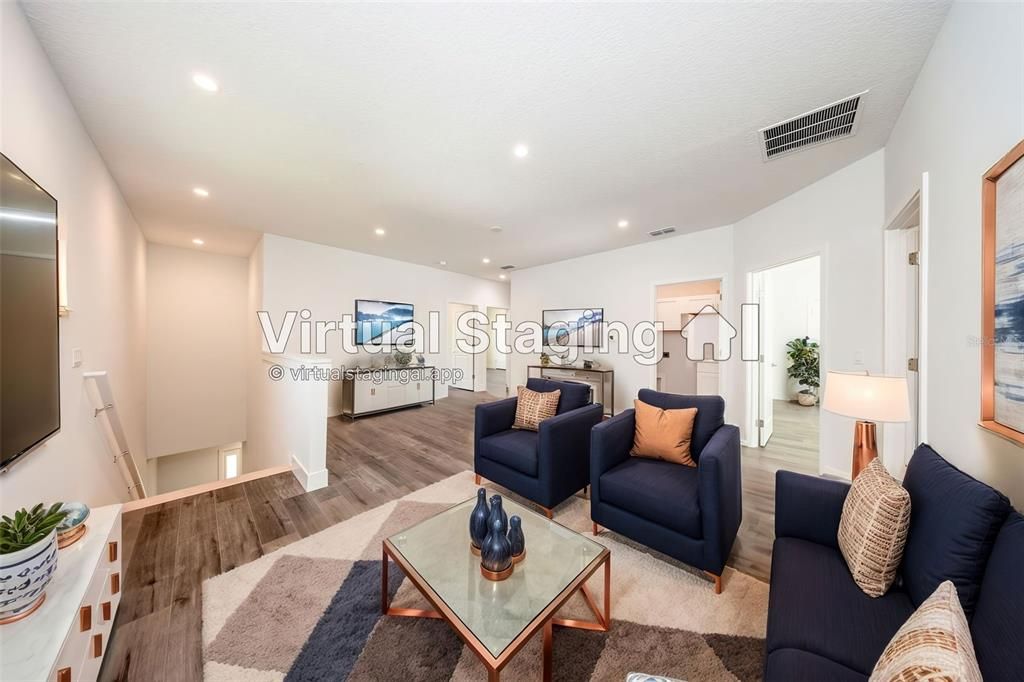 En Venta: $599,000 (4 camas, 2 baños, 2700 Pies cuadrados)