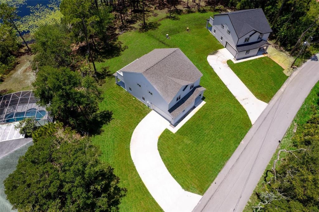 En Venta: $599,000 (4 camas, 2 baños, 2700 Pies cuadrados)