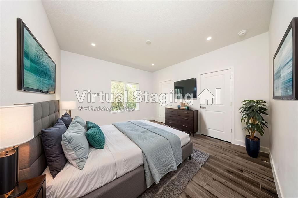 En Venta: $599,000 (4 camas, 2 baños, 2700 Pies cuadrados)