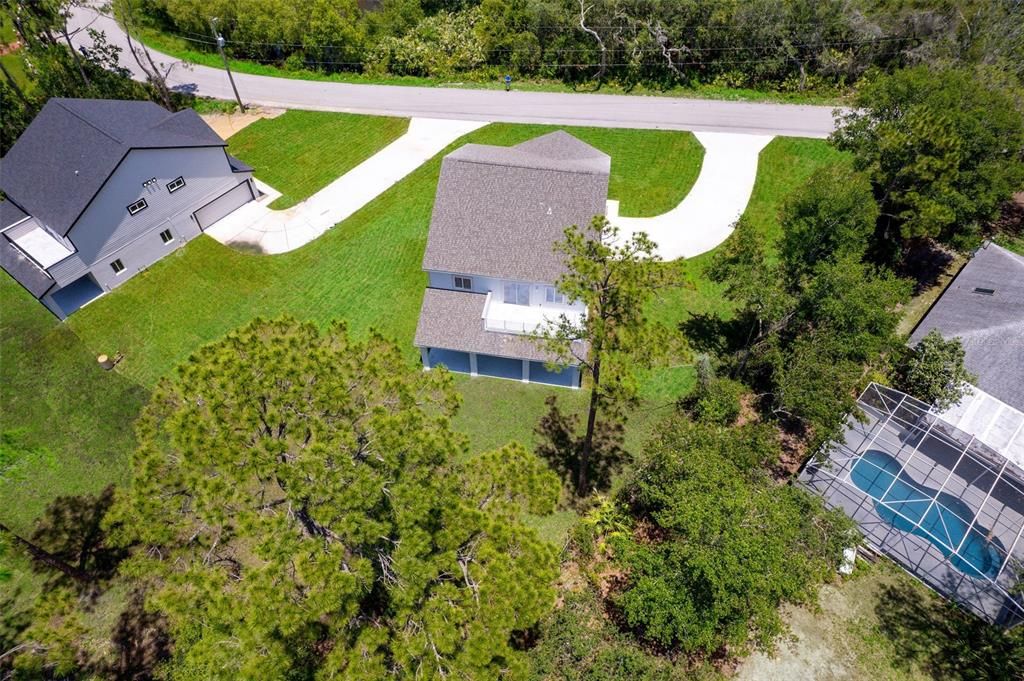 En Venta: $599,000 (4 camas, 2 baños, 2700 Pies cuadrados)