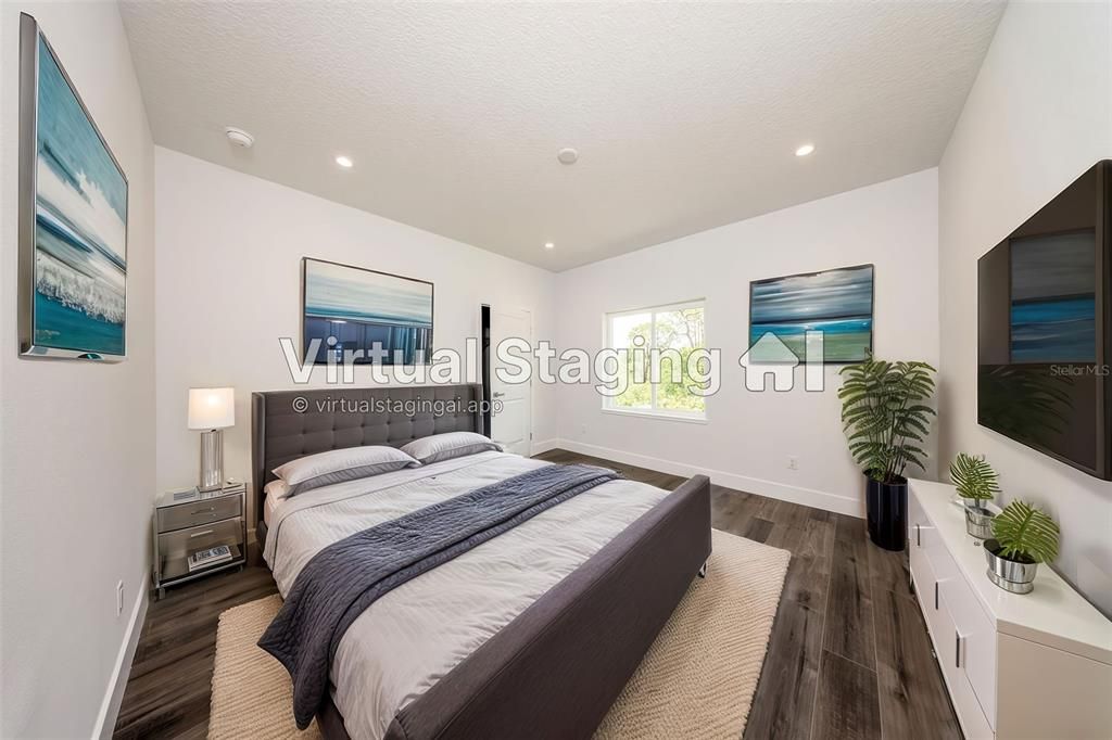 En Venta: $599,000 (4 camas, 2 baños, 2700 Pies cuadrados)