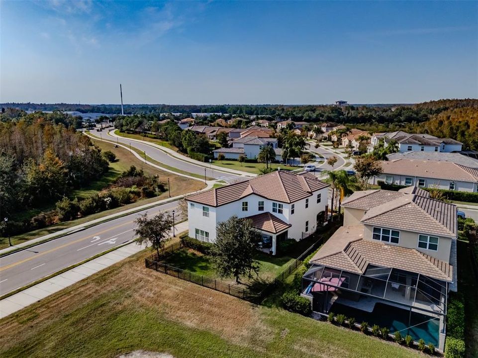 На продажу: $999,900 (6 спален, 5 ванн, 4094 Квадратных фут)