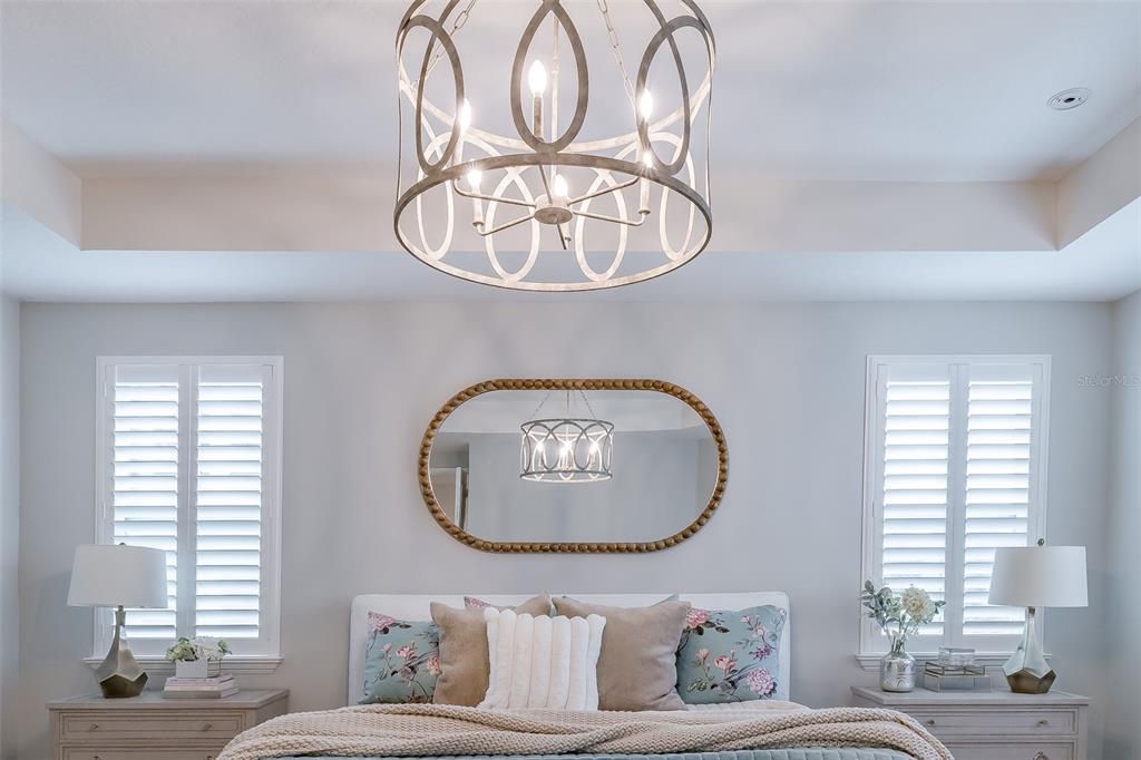 На продажу: $1,075,000 (6 спален, 5 ванн, 4094 Квадратных фут)