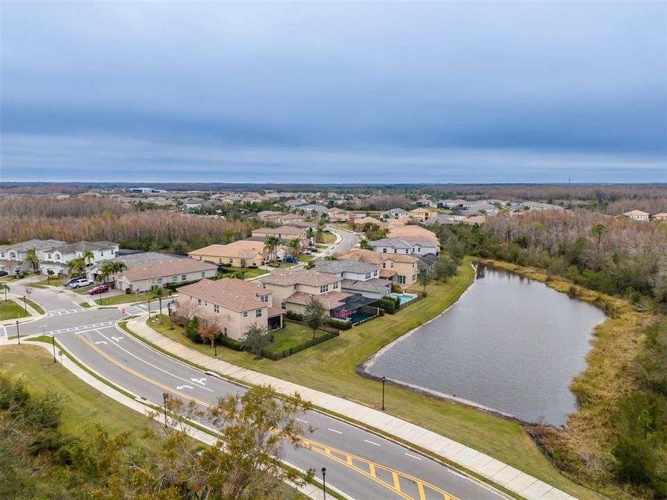 На продажу: $1,075,000 (6 спален, 5 ванн, 4094 Квадратных фут)