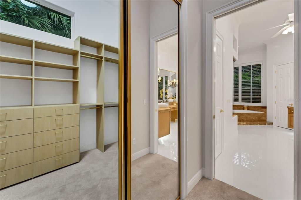 En Venta: $1,750,000 (4 camas, 4 baños, 4508 Pies cuadrados)