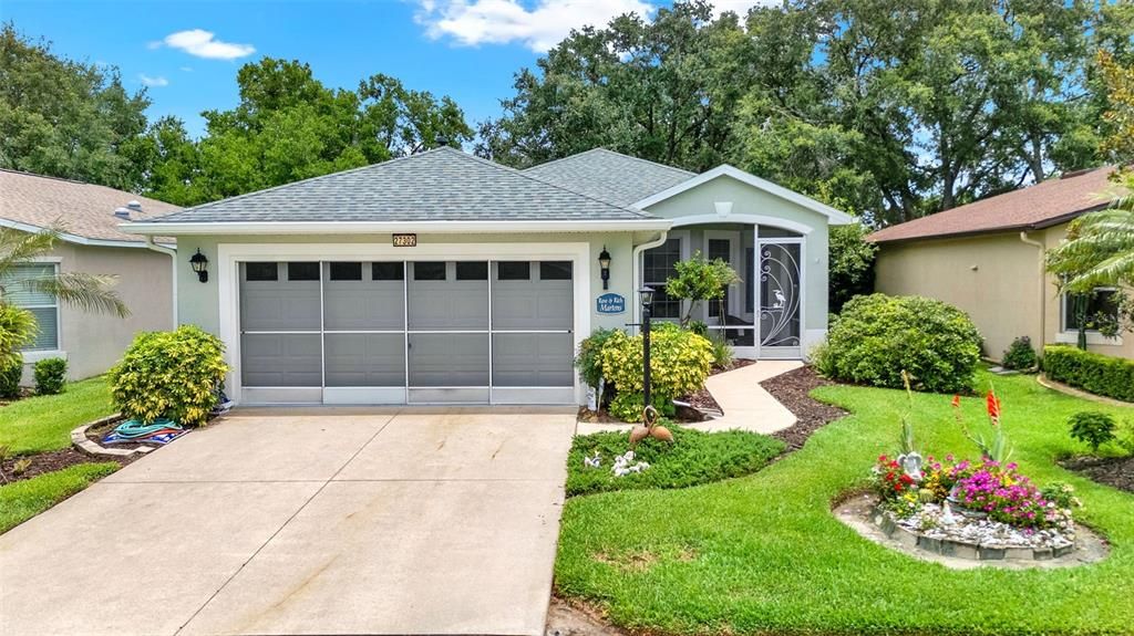 Под контрактом: $279,990 (3 спален, 2 ванн, 1478 Квадратных фут)