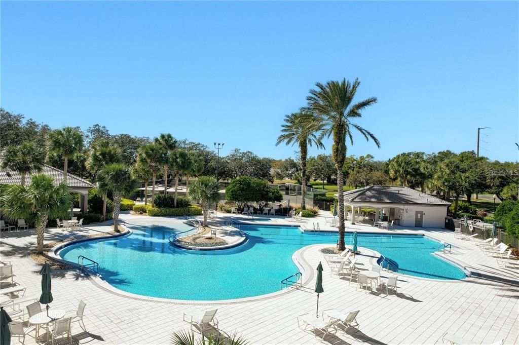 Под контрактом: $279,990 (3 спален, 2 ванн, 1478 Квадратных фут)