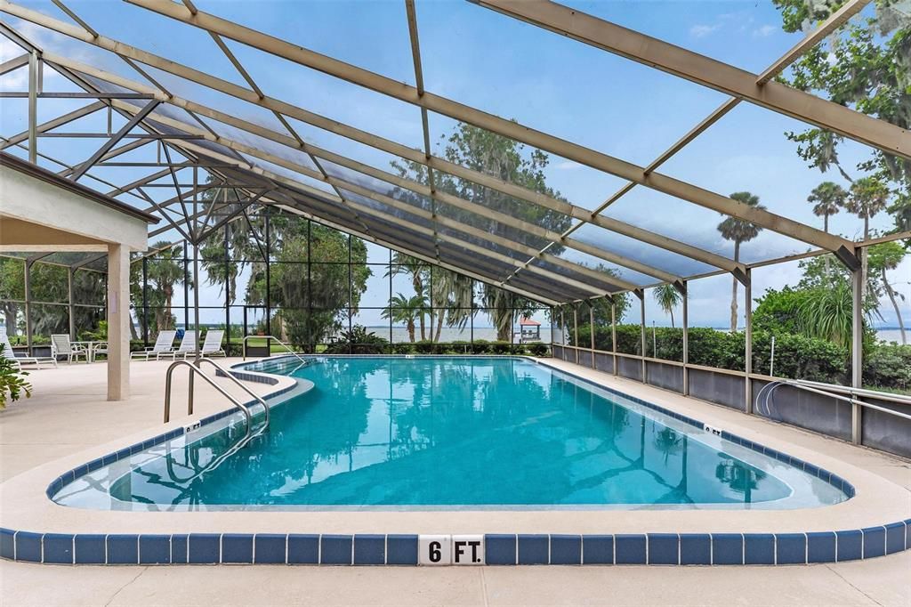 合同活跃: $334,499 (3 贝兹, 2 浴室, 1687 平方英尺)