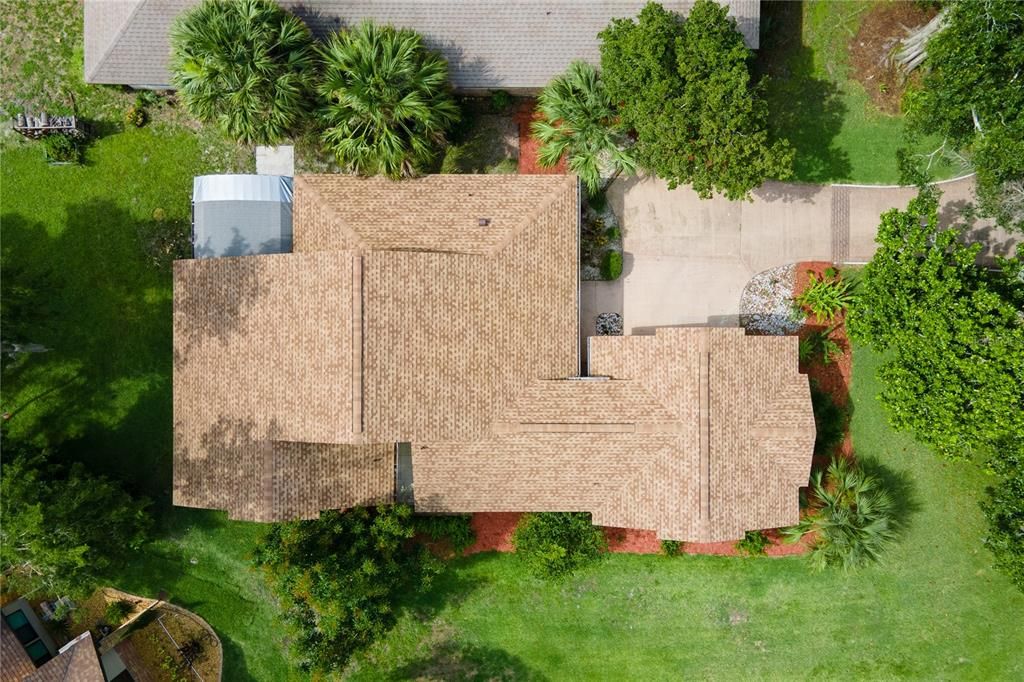 合同活跃: $334,499 (3 贝兹, 2 浴室, 1687 平方英尺)