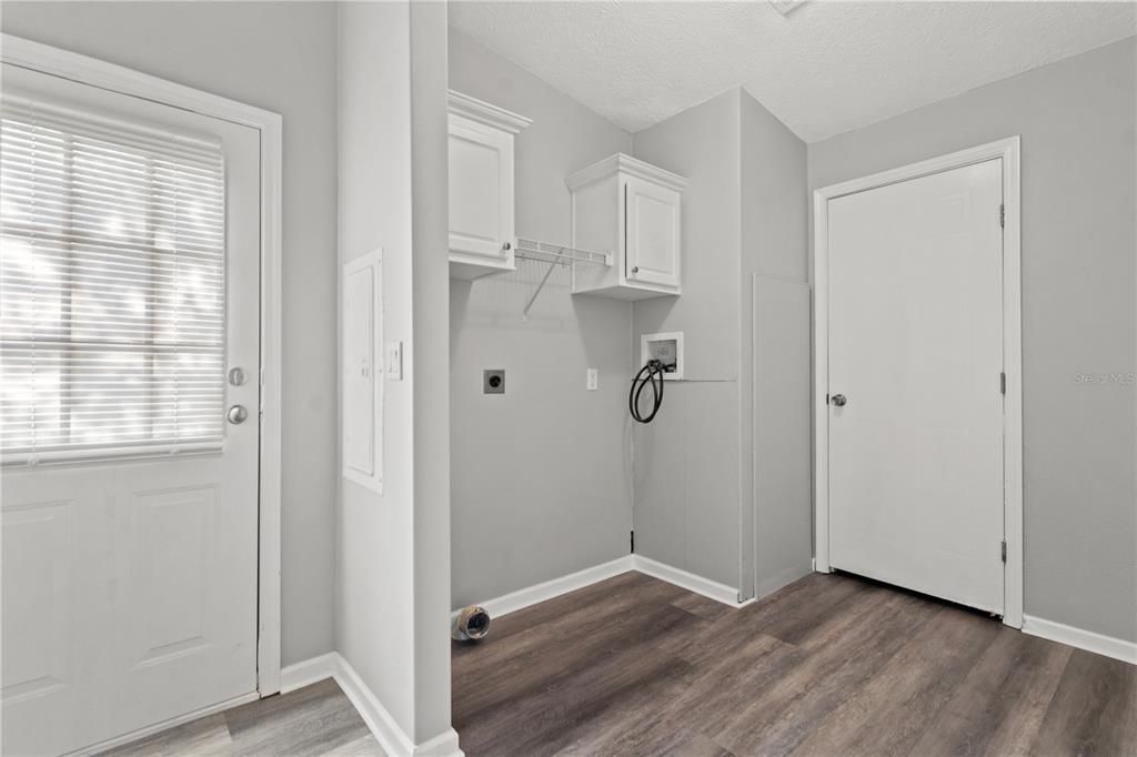 En Venta: $189,900 (3 camas, 2 baños, 1800 Pies cuadrados)