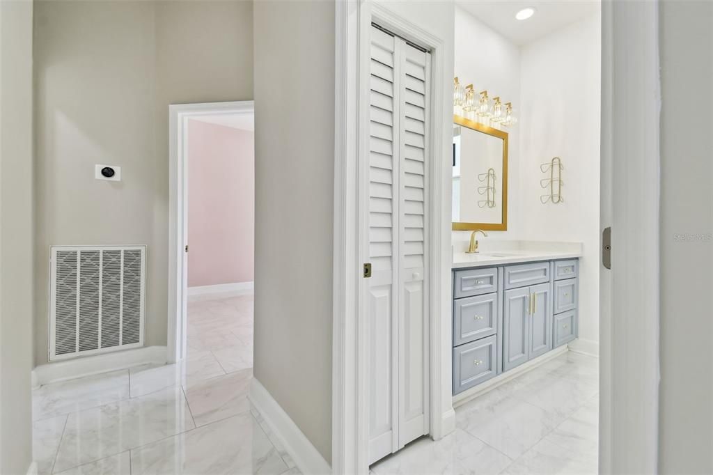 For Sale: $799,999 (4 beds, 3 baths, 3730 Square Feet)