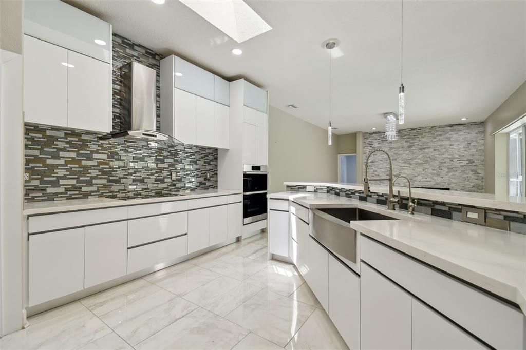 For Sale: $799,999 (4 beds, 3 baths, 3730 Square Feet)