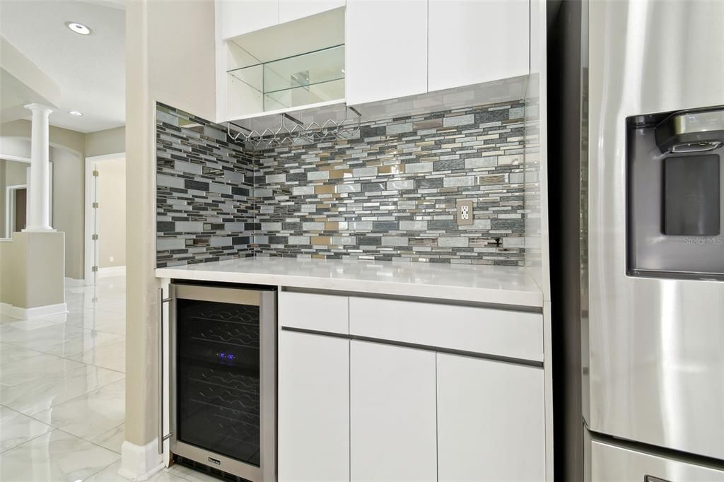 For Sale: $799,999 (4 beds, 3 baths, 3730 Square Feet)