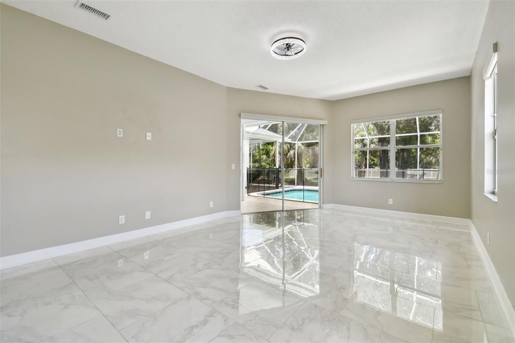 For Sale: $799,999 (4 beds, 3 baths, 3730 Square Feet)