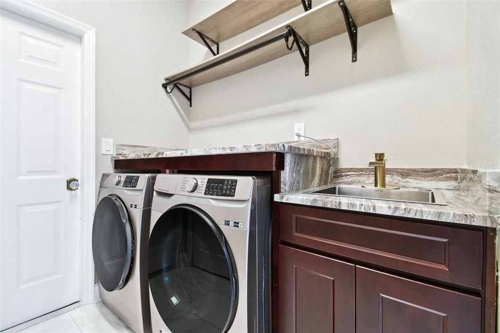 For Sale: $799,999 (4 beds, 3 baths, 3730 Square Feet)