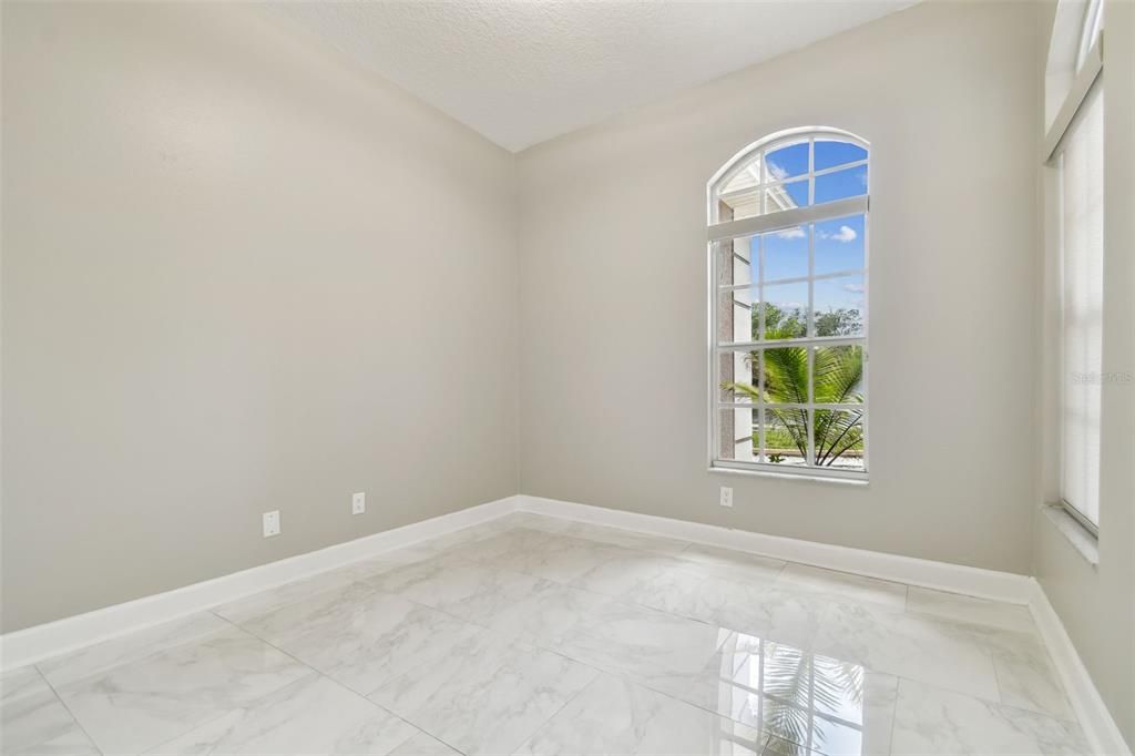 For Sale: $799,999 (4 beds, 3 baths, 3730 Square Feet)