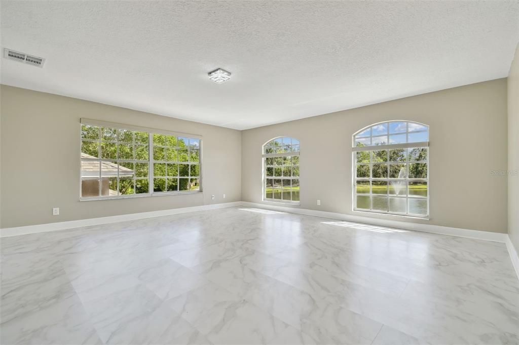 For Sale: $799,999 (4 beds, 3 baths, 3730 Square Feet)