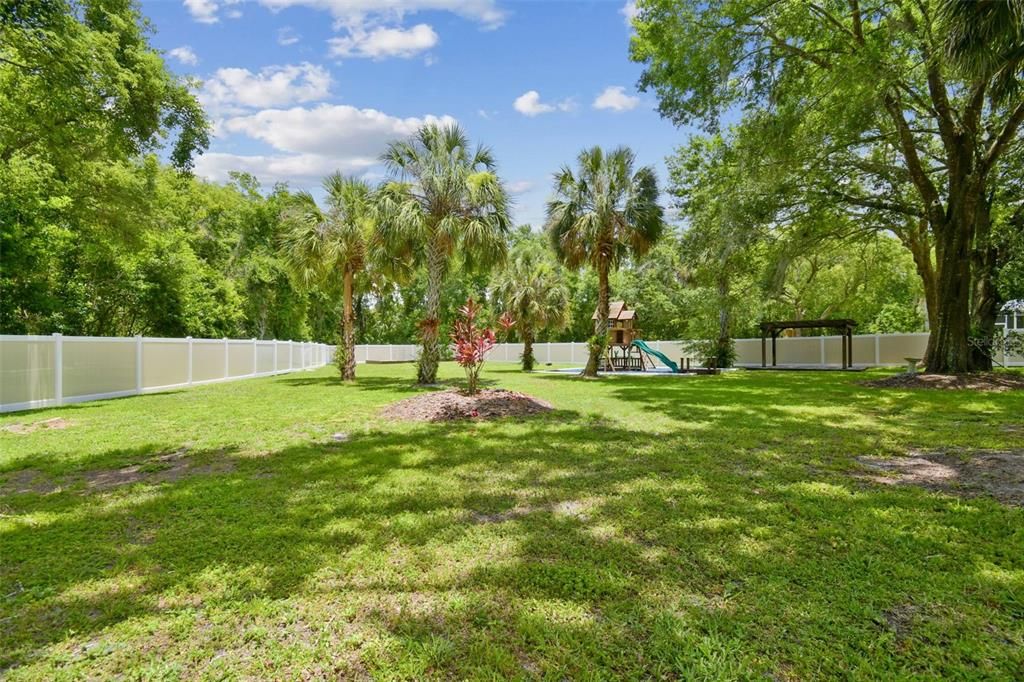 For Sale: $799,999 (4 beds, 3 baths, 3730 Square Feet)