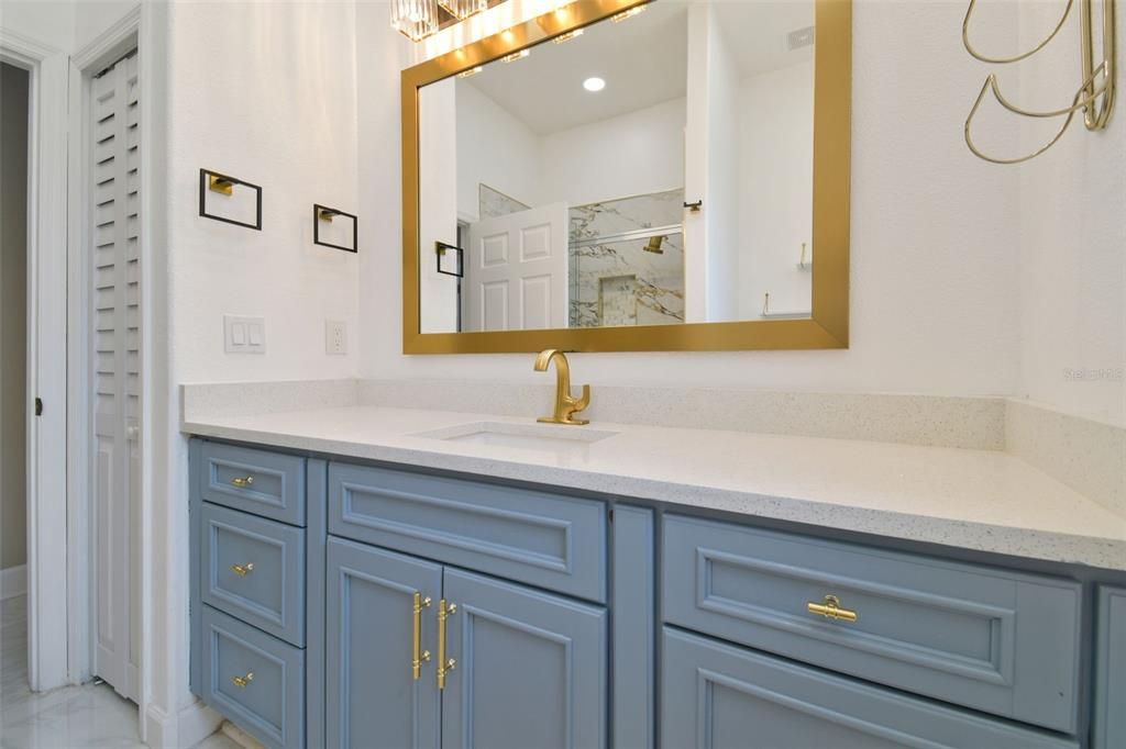 For Sale: $799,999 (4 beds, 3 baths, 3730 Square Feet)