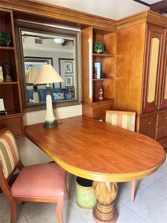 Active With Contract: $299,900 (1 beds, 1 baths, 678 Square Feet)