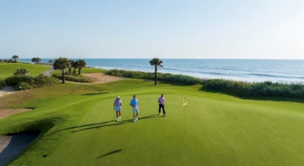 Active With Contract: $299,900 (1 beds, 1 baths, 678 Square Feet)