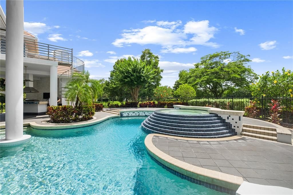 For Sale: $3,099,000 (5 beds, 4 baths, 6443 Square Feet)