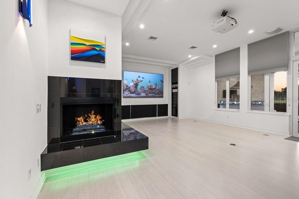 For Sale: $3,099,000 (5 beds, 4 baths, 6443 Square Feet)