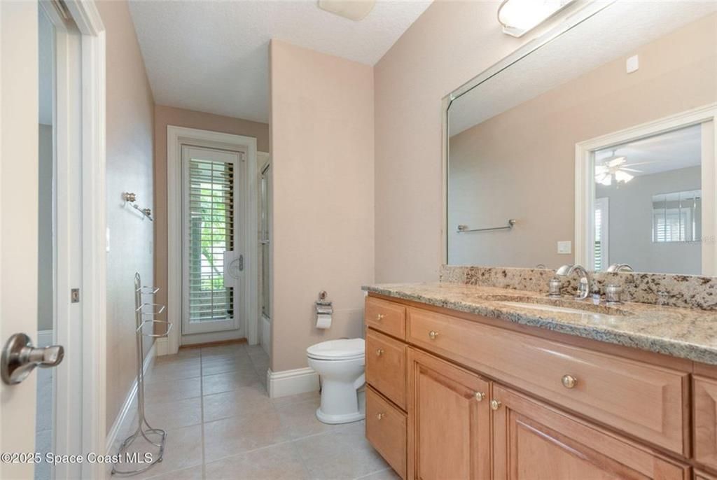 For Sale: $1,125,000 (4 beds, 4 baths, 4074 Square Feet)