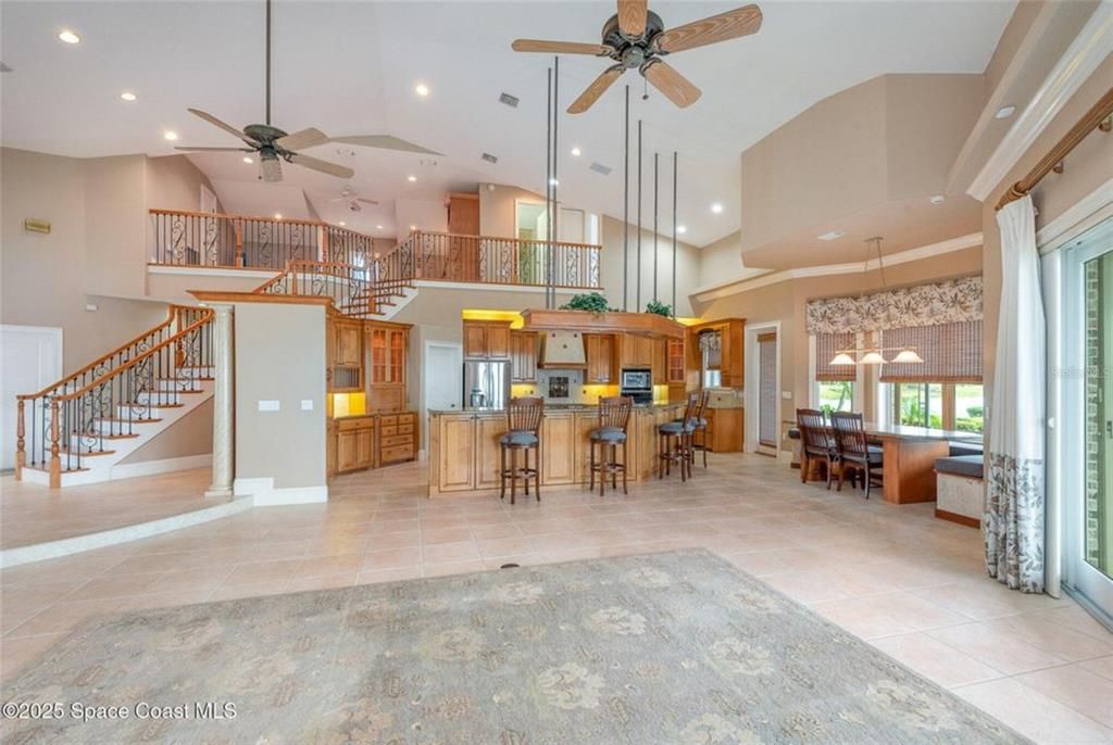 For Sale: $1,125,000 (4 beds, 4 baths, 4074 Square Feet)